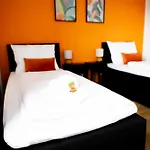 C4s -come4stay -innharmony- Stilvoll Eingerichtetes Fuer Bis Zu 8 Personen - Hochwertige Betten I Voll Ausgestattete Kueche I Balkon I Badezimmer I Wlan I Smart Tv Toging am Inn