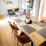 شقة C4s -come4stay -innharmony- Stilvoll Eingerichtetes Fuer Bis Zu 8 Personen - Hochwertige Betten I Voll Ausgestattete Kueche I Balkon I Badezimmer I Wlan I Smart Tv *